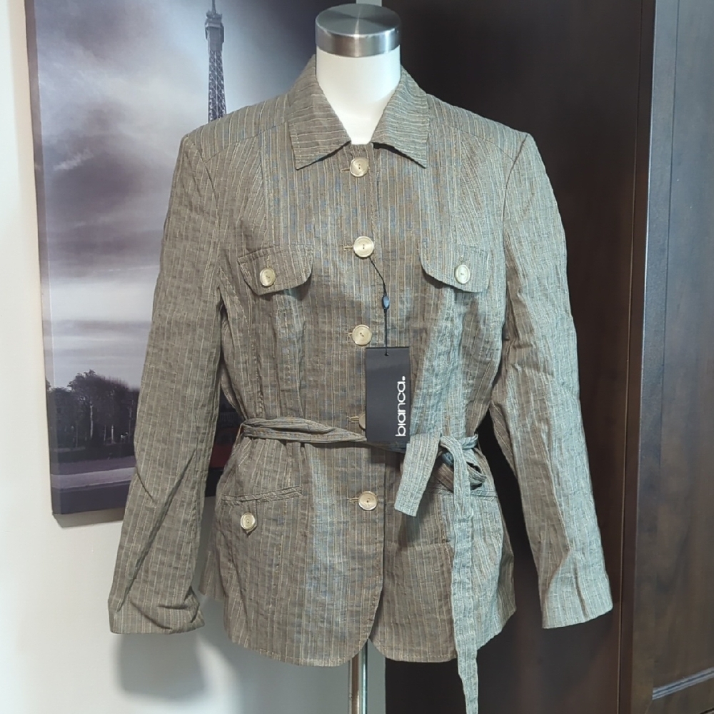 Stylish Tan Utility Jacket for Women